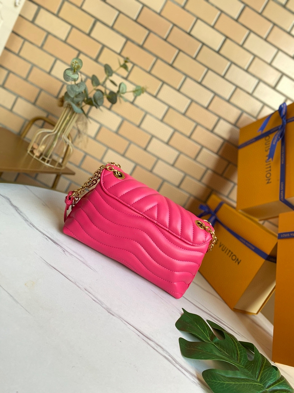 ルイヴィトンバッグ側面デザイン